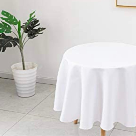 Biscaynebay Textured Fabric Round Tablecloth 60 In Dia White Water Resistant - Picture 2 of 7